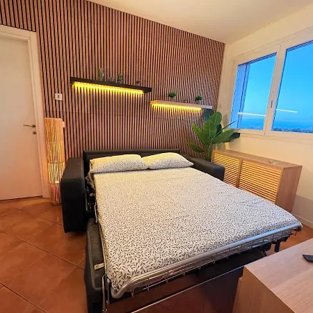 Venezia-mestre Train Station Modern Apartment Venedig
